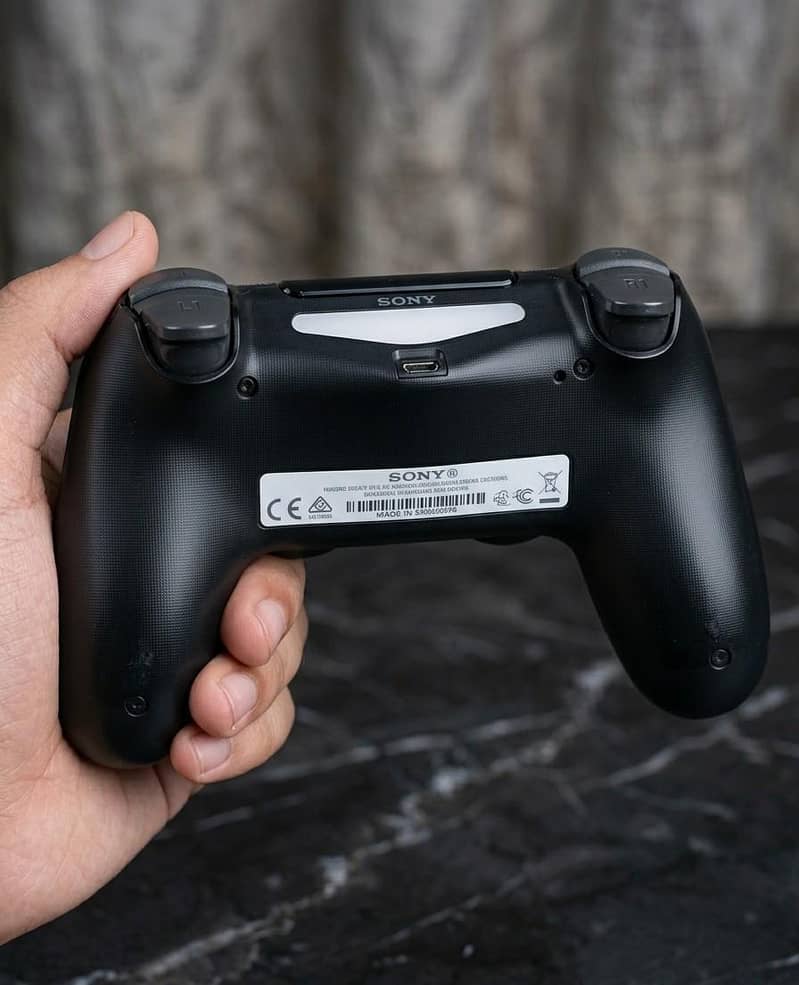 original Sony PS4 controller  1