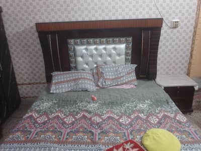 bed and dressing table