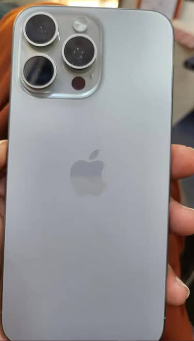Apple iPhone 15 Pro Max