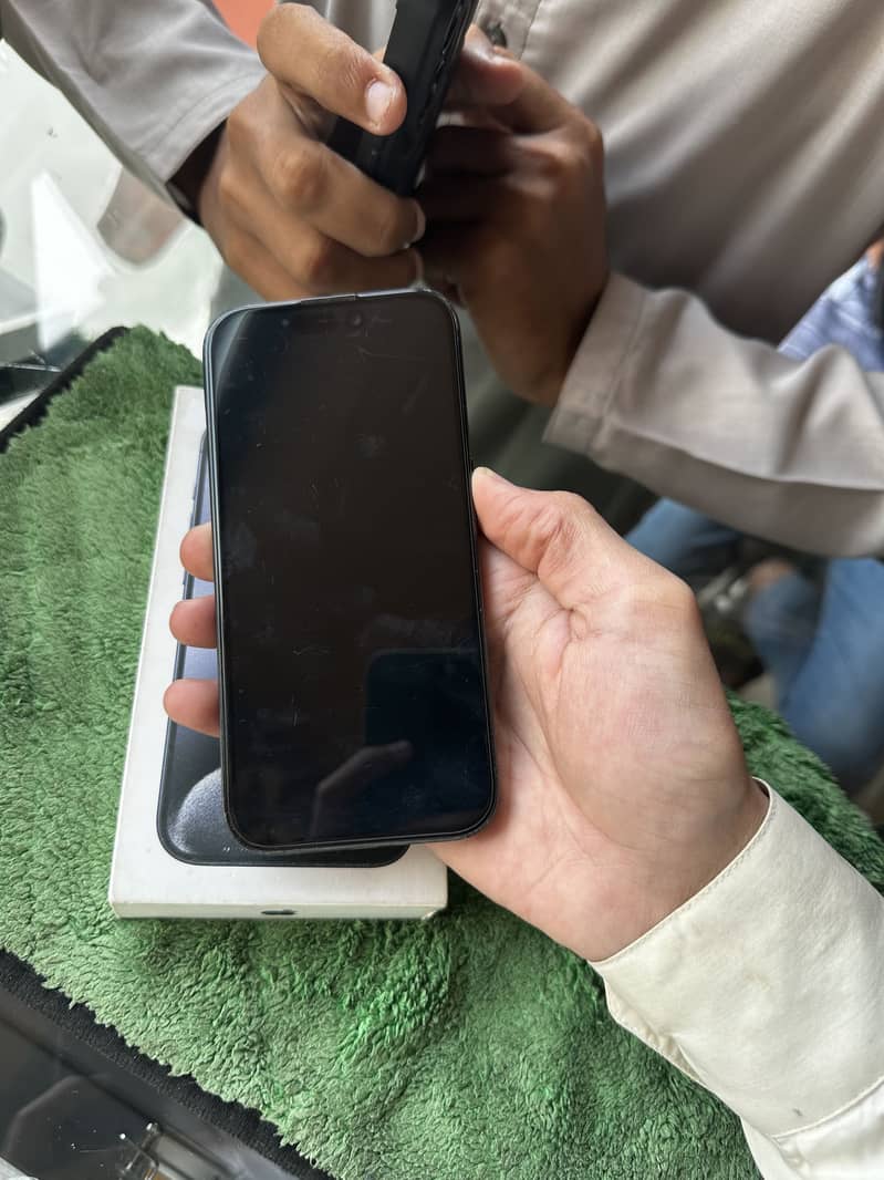 Iphone 16 Pro Max 7