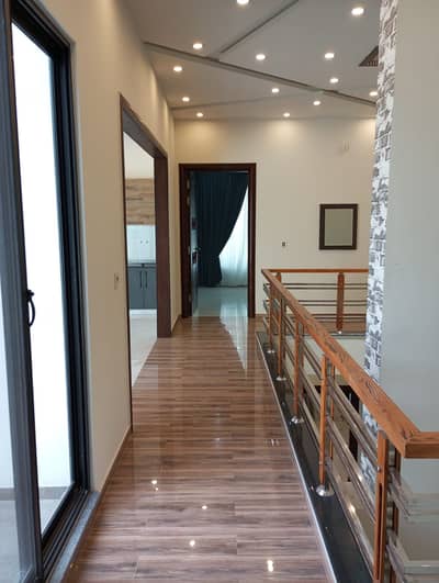 10 Marla Luxurious House For Sale In M Block WAPDA City