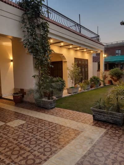 1 Kanal Double Unit House For Rent in DHA Phase 1 Prime Location
