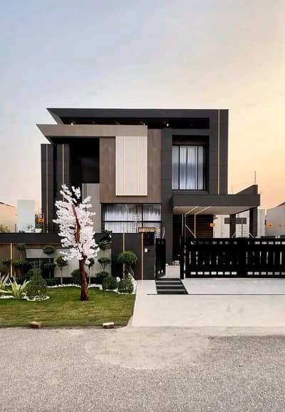 1 Kanal Brand New Luxury Furnished House for Rent in a Prime Location of Bahria Town, Lahore.