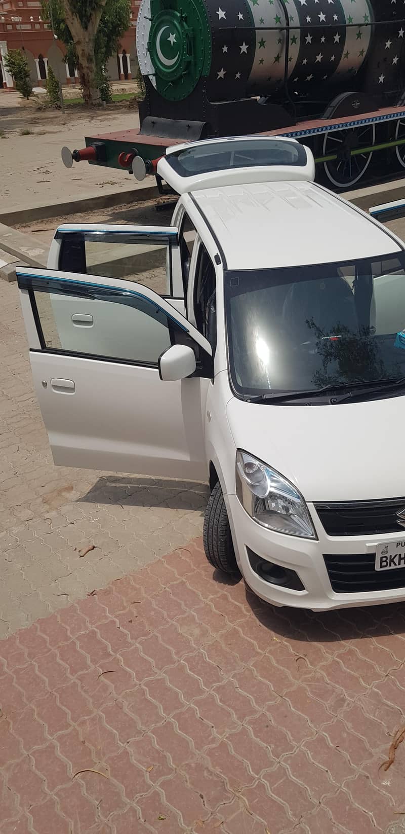 Wagon R vxl+AGS AUTOMATIC 15
