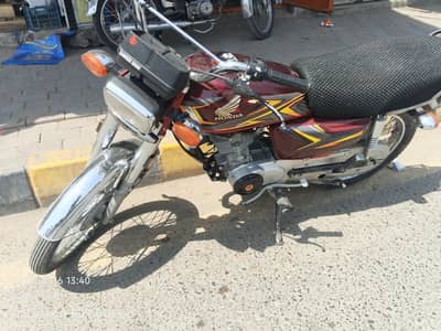 125 red color 2024 model stekr 2025All ducomint clear