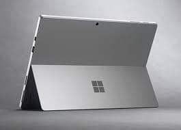 Surface pro 5  i5 7th Touch 5