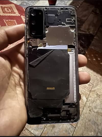 Samsung galaxy s20 5g for parts sell