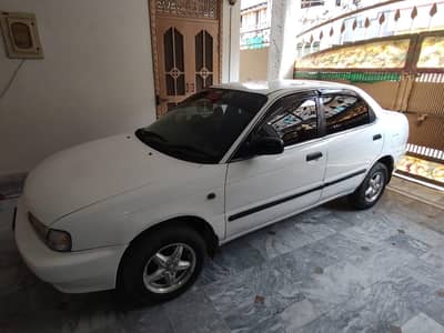 Suzuki Baleno glii
