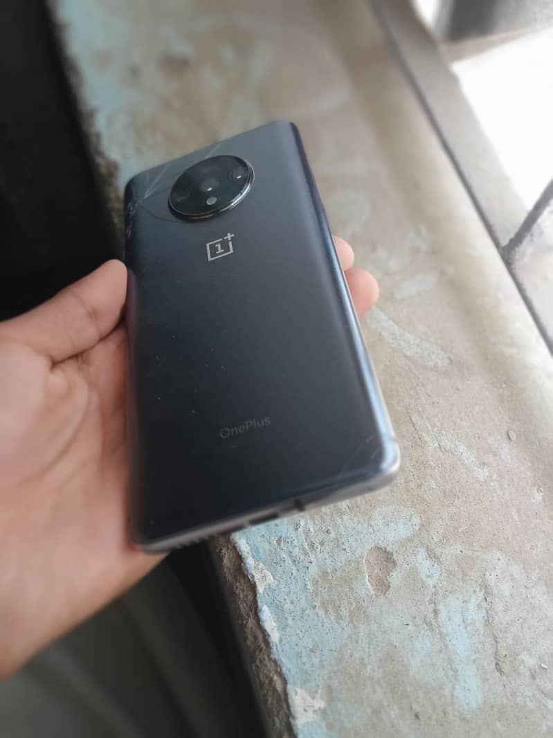 OnePlus 7t 3