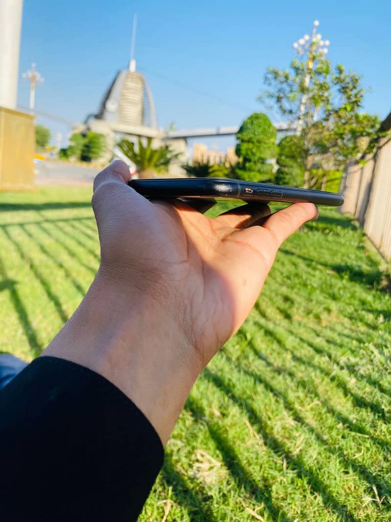 iphone xr 1