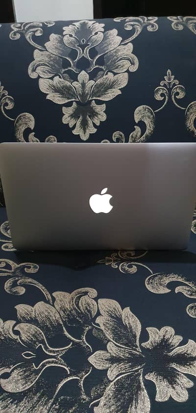 MacBook air 2015 8/ 128  11 inch