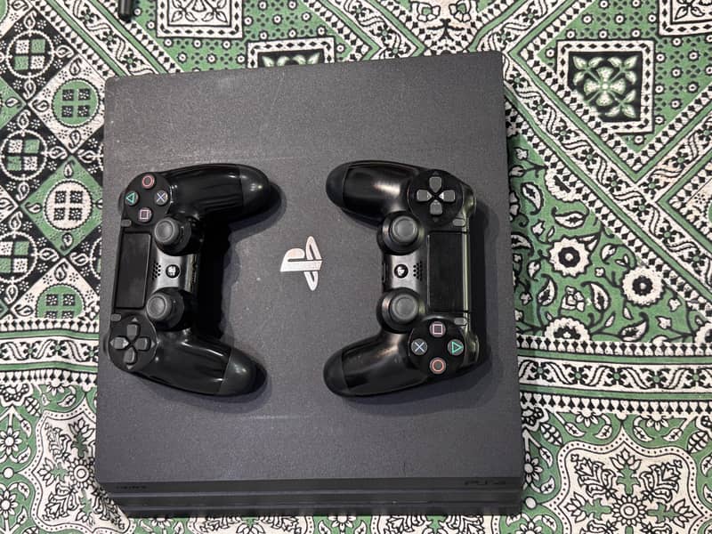 PS4 Pro 0