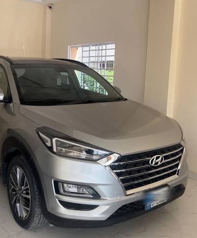 Hyundai Tucson AWD -Excellent Condition - Neat Clean -Low Mileage