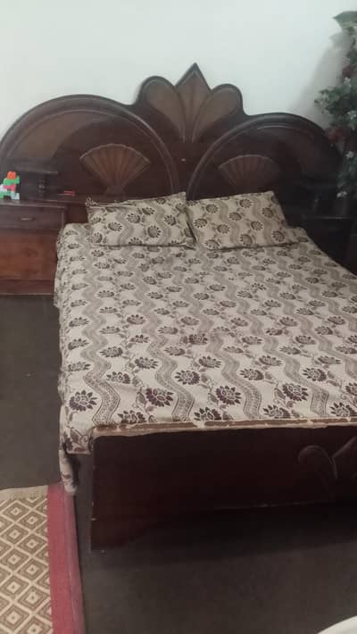 bed,showcase and dressing