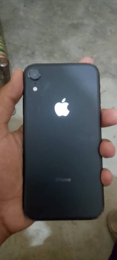 Apple iPhone XR