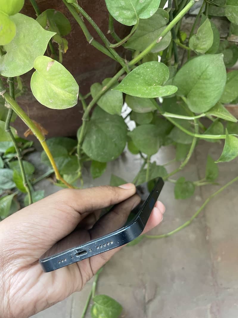 Iphone 13 2