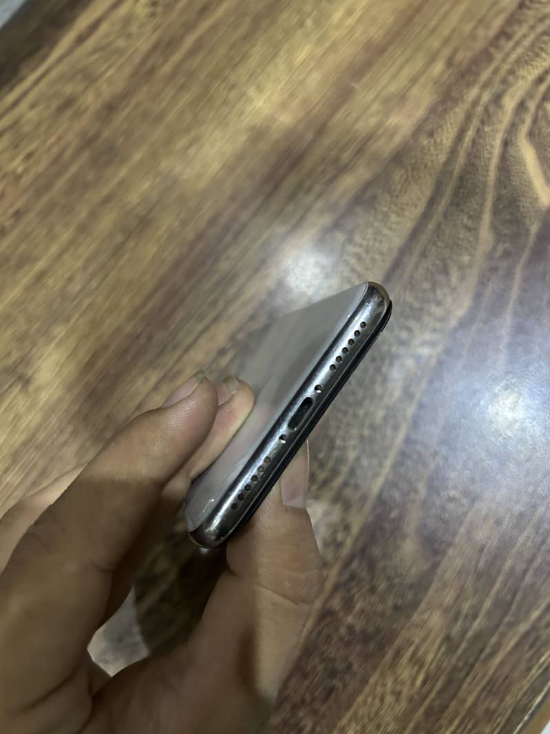 Iphone x 4