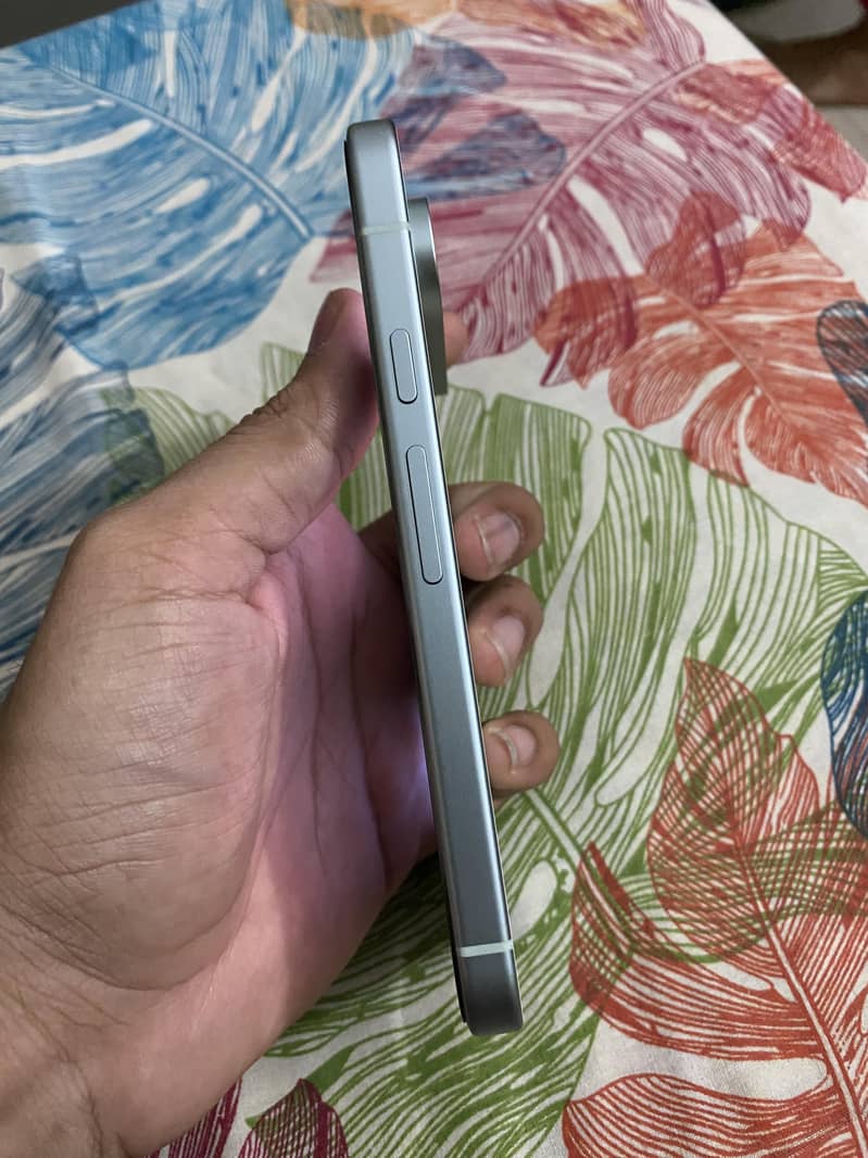 Google Pixel 9 2