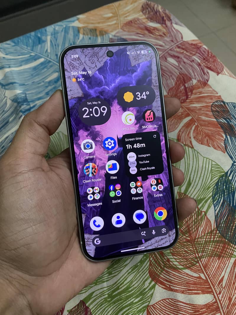 Google Pixel 9 6