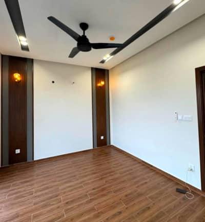 BEAUTIFUL HOUSE FOR SALE AVAILABLE REGISTRY INTIQAL