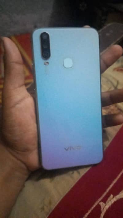 vivo y17 8/256