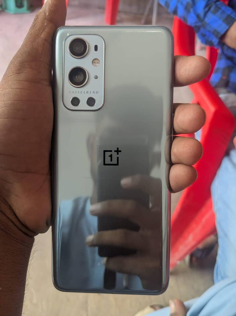 OnePlus 9 pro dual sim 0