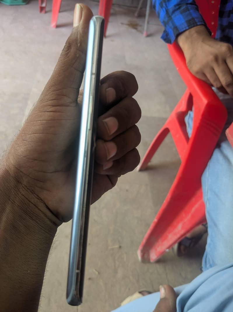 OnePlus 9 pro dual sim 2