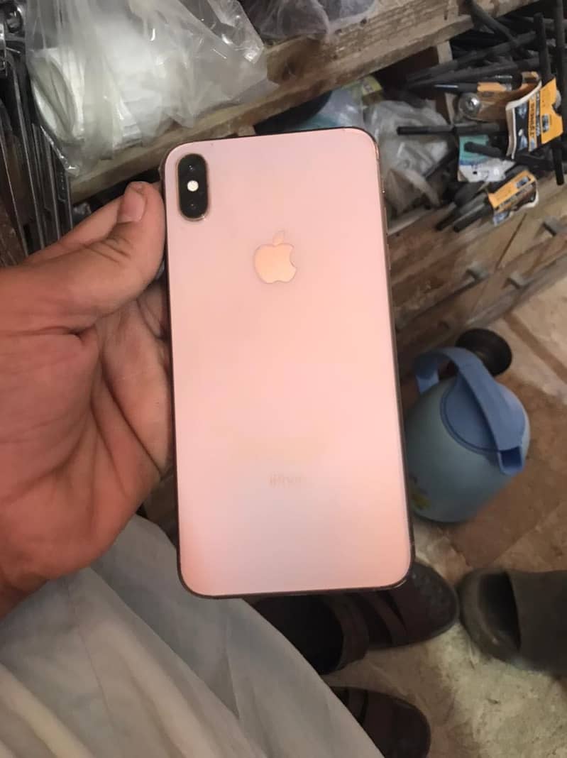 iPhone 4