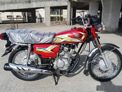 HONDA CG 125 MODEL 2025 1st owner bio on the spot