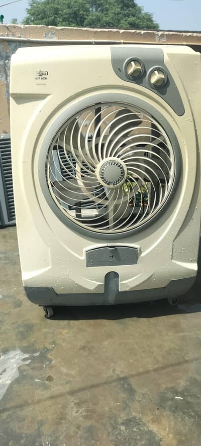 Super Asia Air Cooler plastic body ECM 6000. in best condition