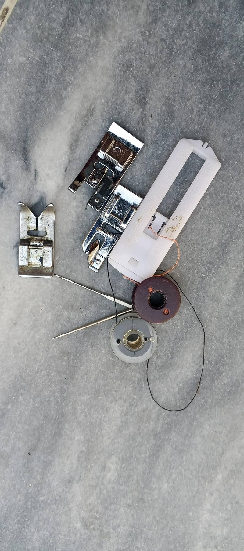 sewing machine  9