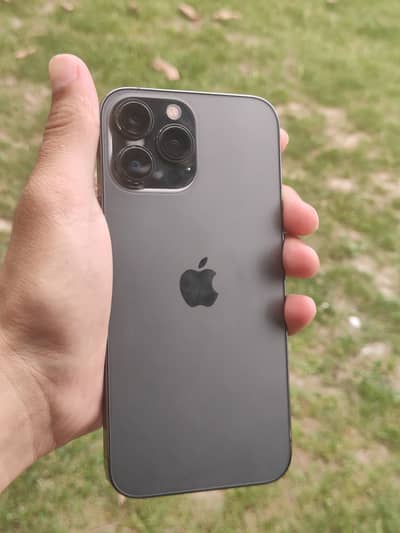 iPhone 13 Pro Max. 80 health. JV. 128