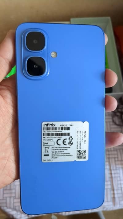 Infinix Smart 10 4+4+64
