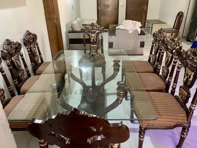 8 seater dinning table