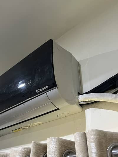 HAIER 1.5 Ton inverter Ac 410 Gas wala