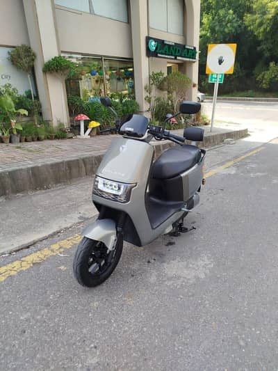 yadea Epoc h for sale