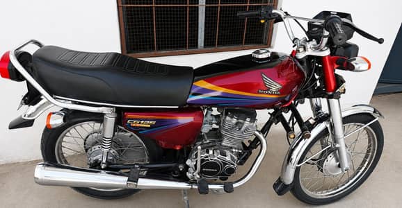 Honda CG 125 Model 2011 for sale,  Excellent condetion