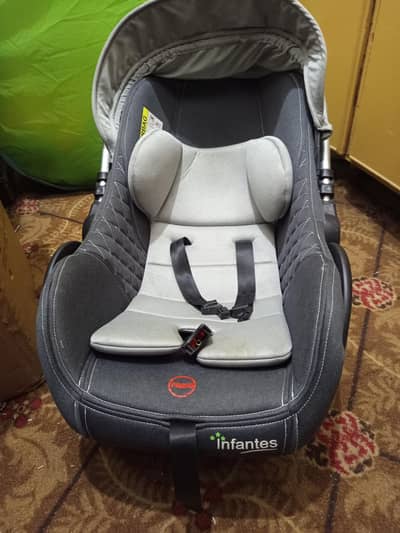 Infantes baby cot