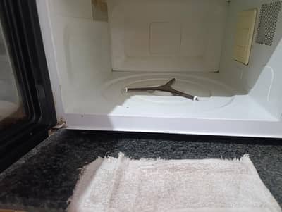 Imported Microwave for sale in good condition