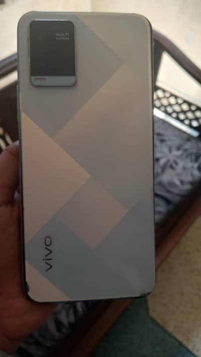 Vivo y21
