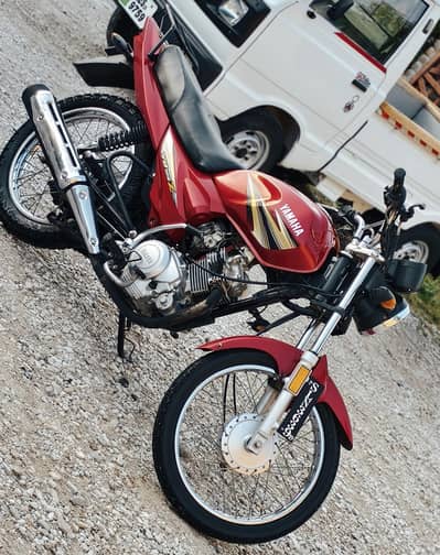 YR 125 Z 2019 model lush Condition punjab Number Totally ginun