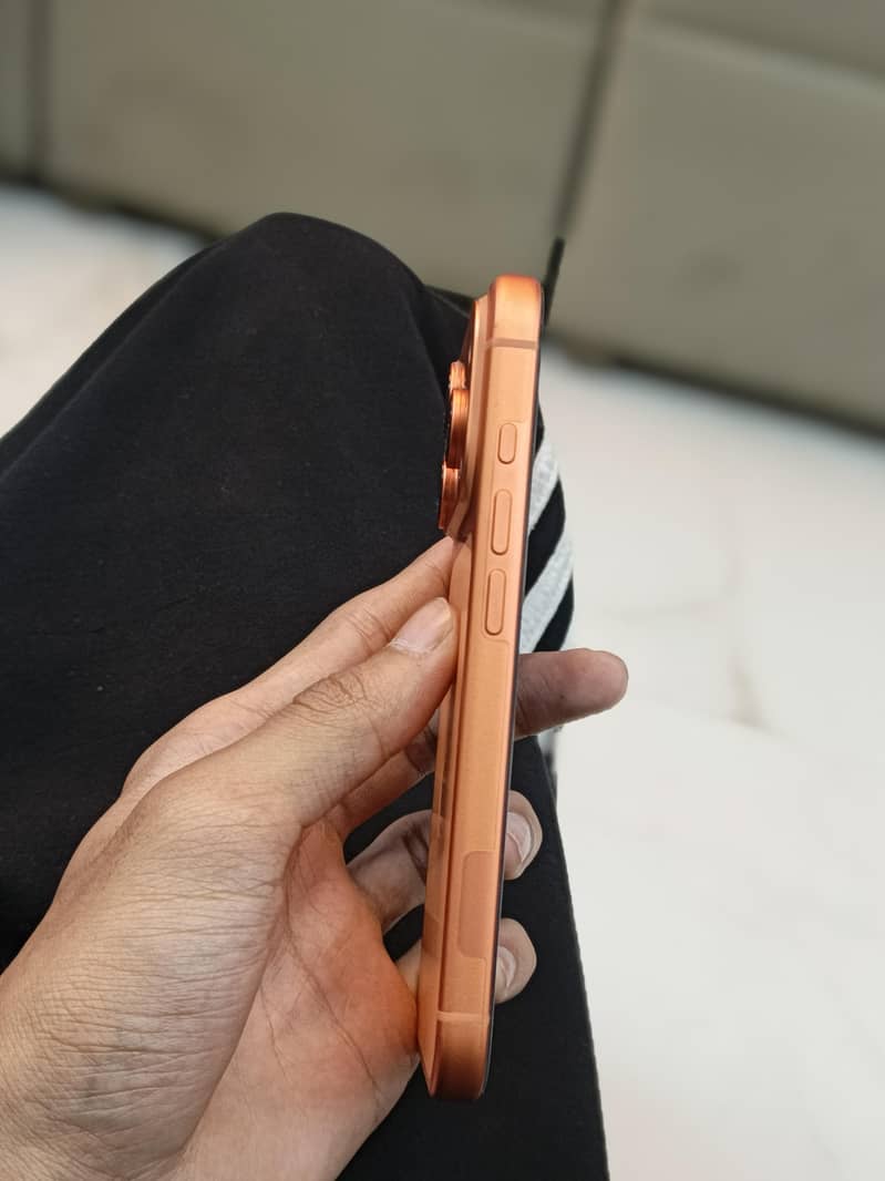 iphone 17 pro 1