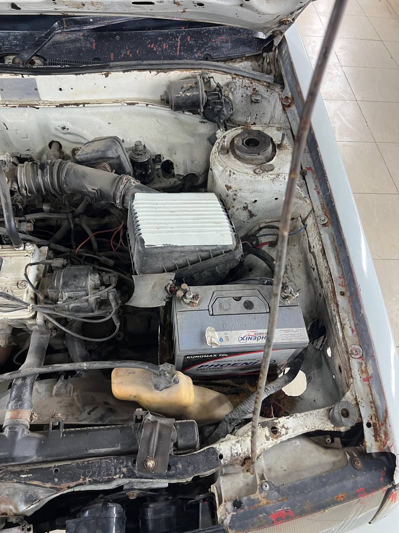 Corolla 86 8