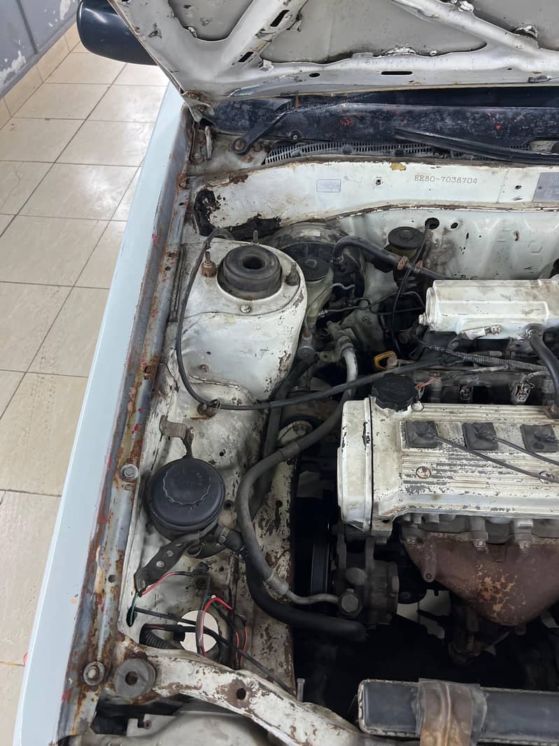 Corolla 86 9