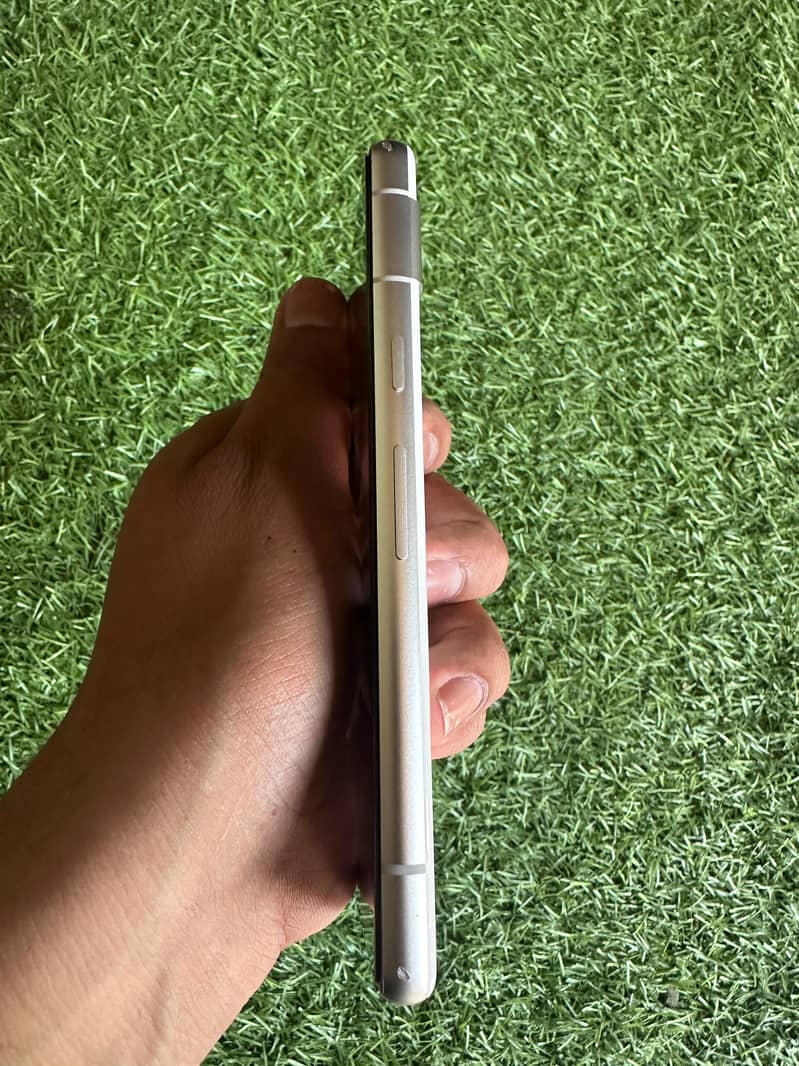 Google pixel 7 A 4