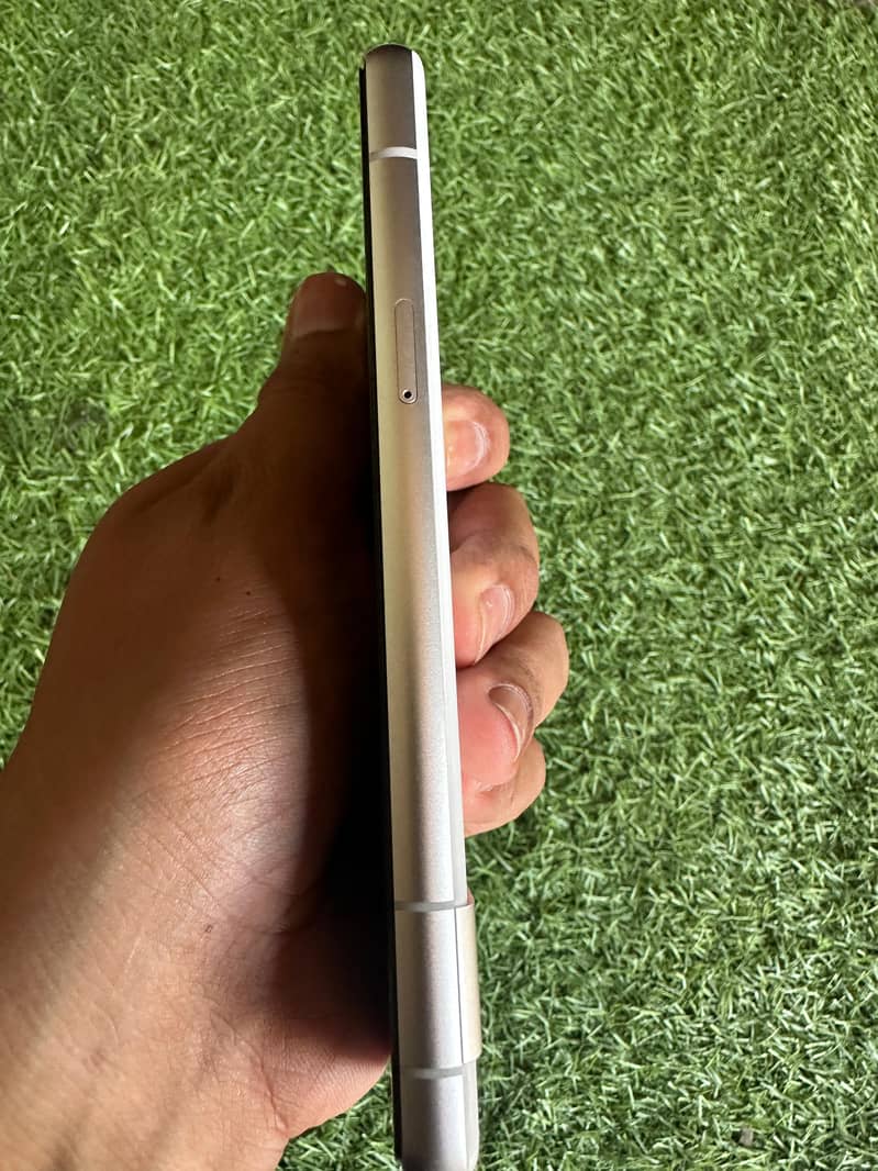 Google pixel 7 A 6