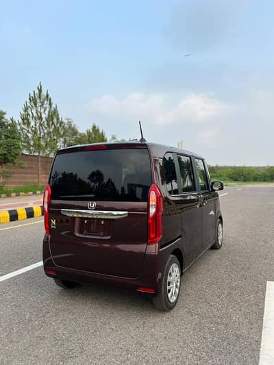 Honda n box for urgent sale
