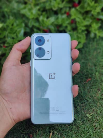 One plus Nord 2T 5G