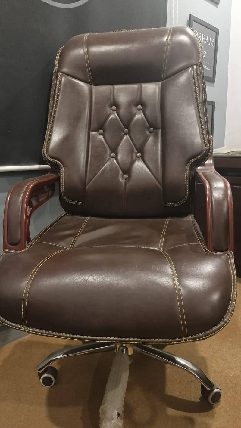 office sofa with Centre table 2