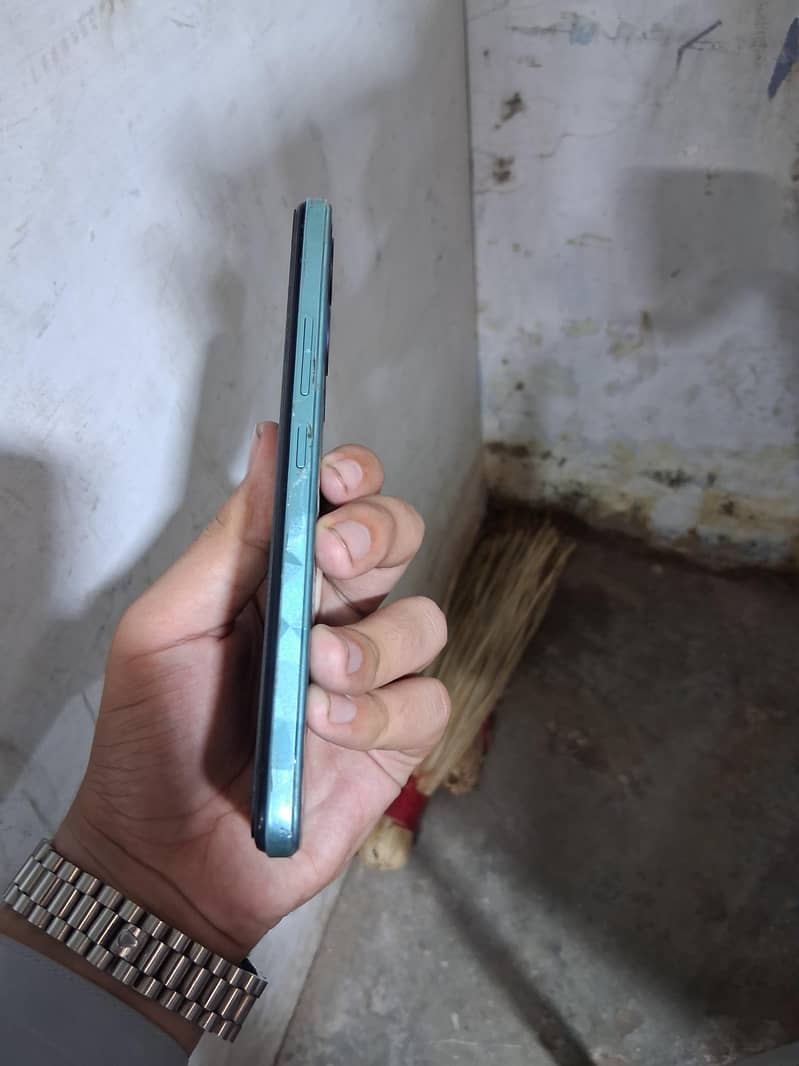 itel only mobile 2